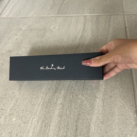 The Danbury Mint Mens Bracelet 8" Fashion Jewelry Titanium With Original Jewelry - Picture 2 of 11